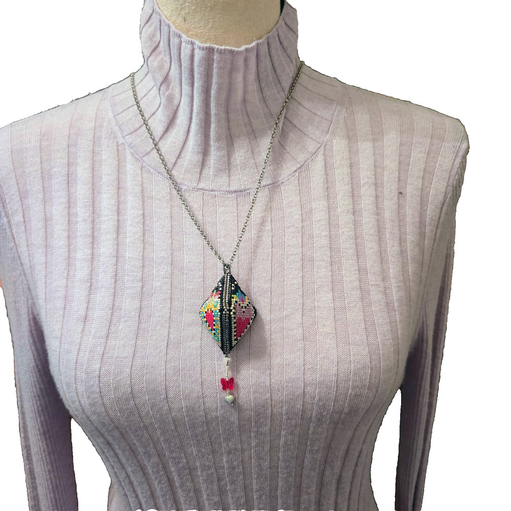 Handmade beaded bead pod sacred heart evil eye necklace - Picture 6 of 8